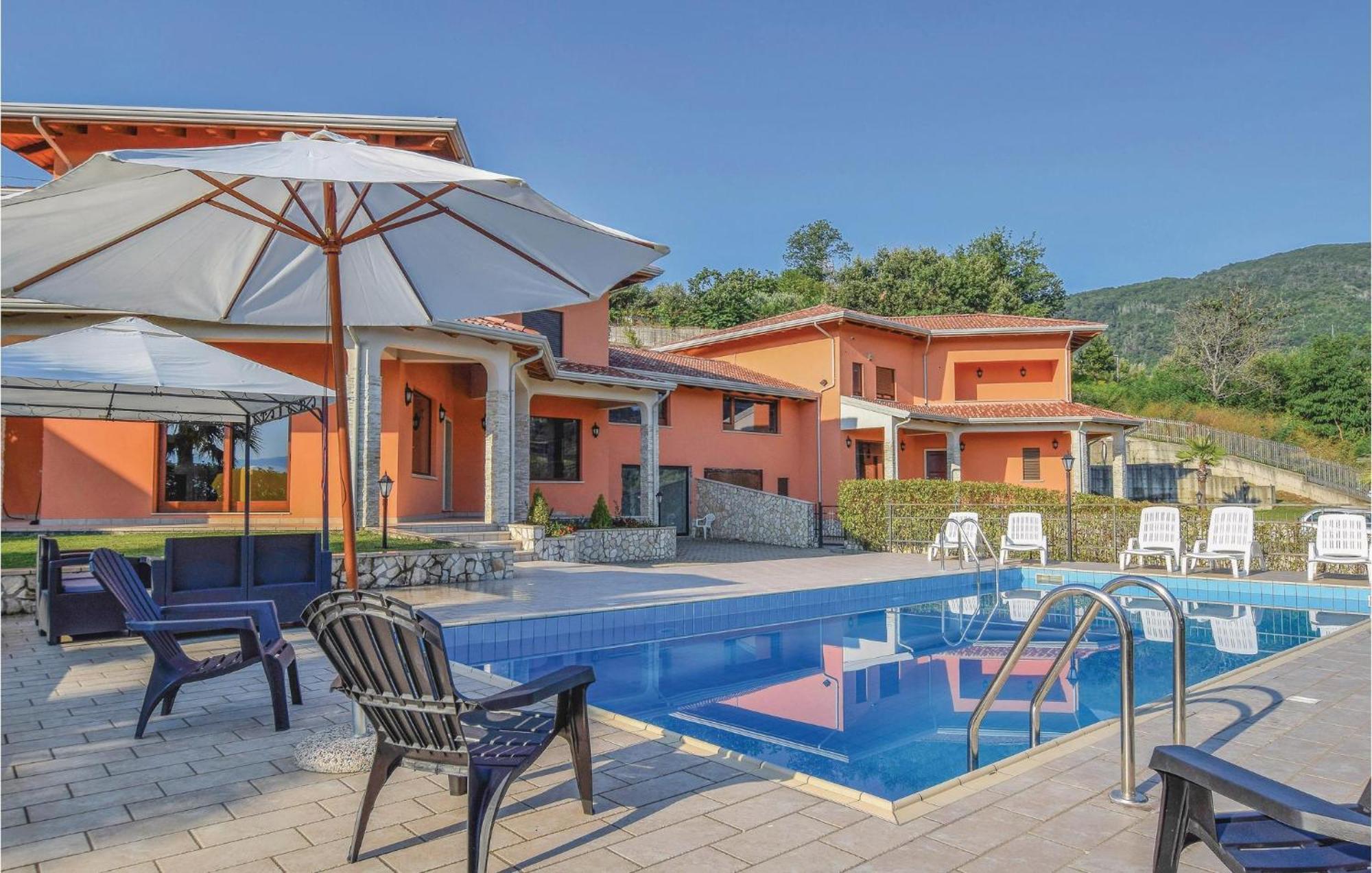 Villa Del Borgo Marano Marchesato Kültér fotó